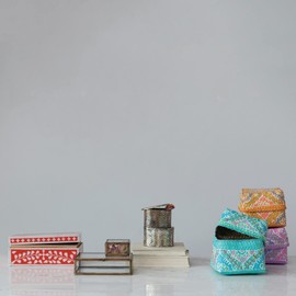 Creative Co-Op Brass and Glass Display Box with Scalloped Edges, Antique Finish