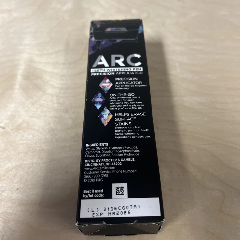 ARC On-The-Go Teeth Whitening Pen, Anytime Treatment, Mint Flavor, 0.13