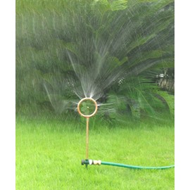 Metal Flower Sprinkler Head,Dual-Purpose Garden Decor & 360° Lawn Irrigation System,22-Inch Coverage Diameter (Copper/Green)