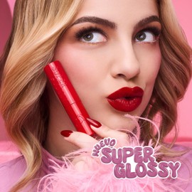 PINK UP Super Glossy Ultra brillo de larga duración Cobertura cómoda sin efecto pegajoso Labial Gloss Aplicador con definición Color In Love Modelo PKSGL07