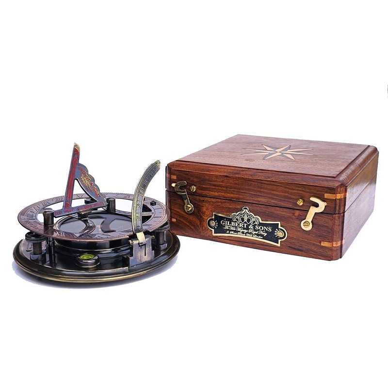 Castle InstrumentsTop Grade 5 Inches Perfectly Calibrated Large Sundial Compass,Engraved