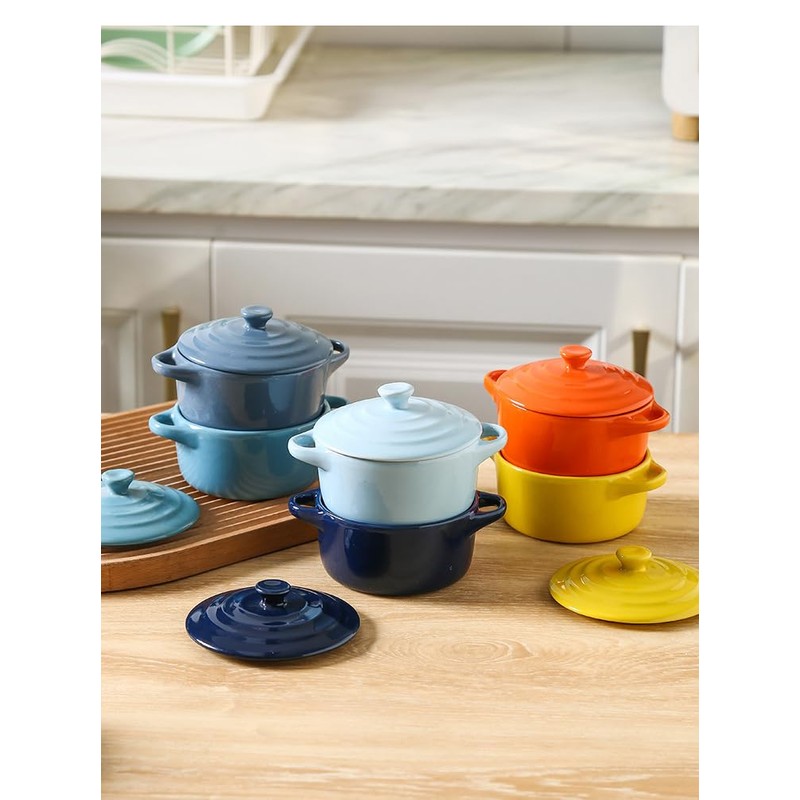 Jucoan 4 Pack Porcelain Ramekins with Lid, 8 oz Small