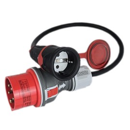 RoadEu CEE High Current Adapter, CEE Plug 16 A, 380 V to 220 V Adapter, 220 V Schuko Coupling, 3 x 2.5 mm Rubber Cable 0.5 Metre. Adapter 16 A to 230 V. Only European Components