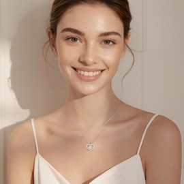 Seelove Moissanite Heart Infinity Pendant Necklace, 925 Sterling Silver 18K Gold Plated, Lab-Created Gemstone Jewelry Gift for Women Her Mom Wife Girlfriend Daughter Anniversary Birthday Wedding