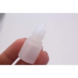 Upstore 50 Weiß Kunststoff nachfüllbar leer Wallende Flaschen Eye Liquid Flexibler Dropper Ampullen Probe Verpackung Aufbewahrung Halter Behälter mit Schraubdeckel und orfice Reduzierstück 2ml, weiß,