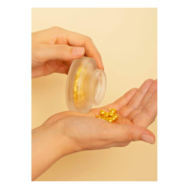 Jafra Royal Jelly Eye Concentrate Capsules 60 capsules .27 fl.