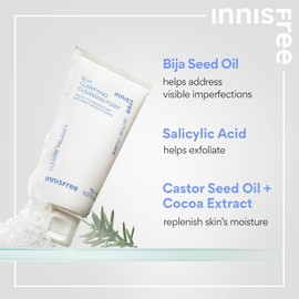 Innisfree Bija Clarifying Cleansing Foam – A Korean face wash formulated with salicylic acid and castor seed oil. This sulfate-free cleanser helps clarify and refresh the skin while gently removing impurities. Ideal for blemish-prone skin.