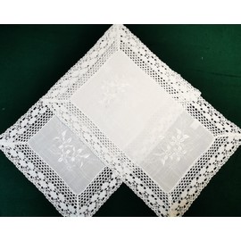 Doilies 30 x 45 cm, Pack of 2, Embroidered with Lace (30 x 45)