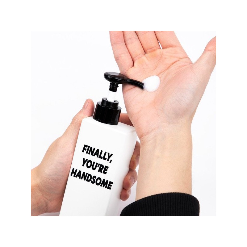 남성 올인원화장품 250ml 하루종일 촉촉한 대용량로션 Men's All-in-One Cosmetics 250ml