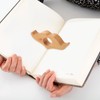 jojofuny Beige Wooden Thumb Book Page Holder: Multi-Functional Bookmark and