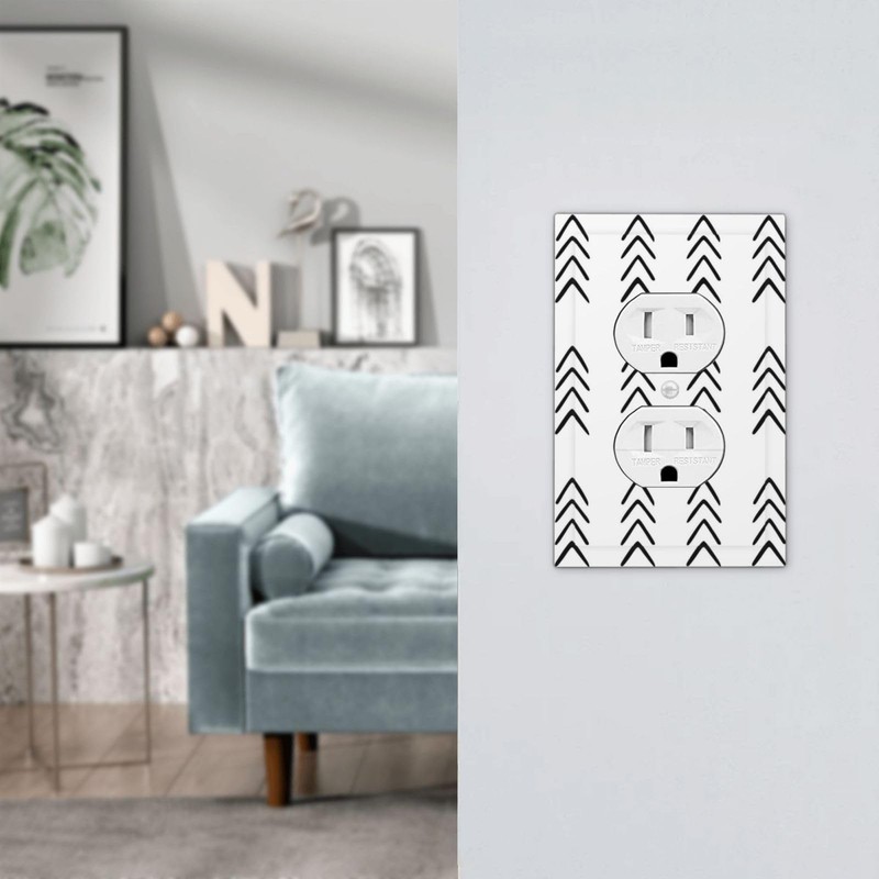 Black White Modern Striped 1 Gang Electrical Duplex Outlet Cover