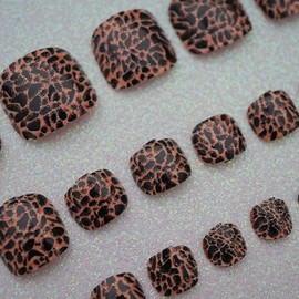 Brown Animal Print Glitter Press On Toenails - Square Fake Toe Nails with Nail Glue, Reusable Nail Tips - Glue On Toenails 24 Nail Kit, Fierce Cat