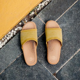 Revs Maree Premium Reflexology Massage & Acupressure Knit Sliders for Ladies, Gold US8