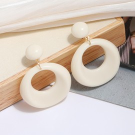 70s Earrings for Women White Acrylic Earrings Hollow Round Acrylic Dangle Earrings Retro Statement Earrings Dangle Simple 70s Geometric Jewelry