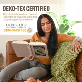 Willa and Belle Olive Green Chunky Knit Luxury Throw Blanket, Soft Handwoven Thick Knit Blanket for Couch or Bed, Cozy Decorative Knitted Blanket, 50x60