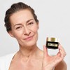 L'Oréal Age Perfect Cell Renew - Crema revitalizante de día,