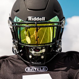 Battle Sports - Protector bucal para fútbol americano (cromo), diseño de bandera americana 2.0