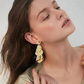 LILIE&WHITE Abstract Gold Drop Earrings - Elegant Statement Earrings for Women, Perfect for Special Occasions and Everyday Wear, Copper, No Gemstone