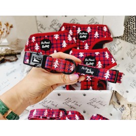 Pet Pooch Boutique Winter Wonderland Dog Collar S - Small (11-17 inch), Red, Exclusive Print Design