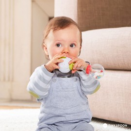 Vulli Sophie the Giraffe Maracas Rattle, 0 Months, 0 Years Old, Popular, Cute, Baby, Boys, Girls, Gift, Birthday Gift, Baby Shower, Toy