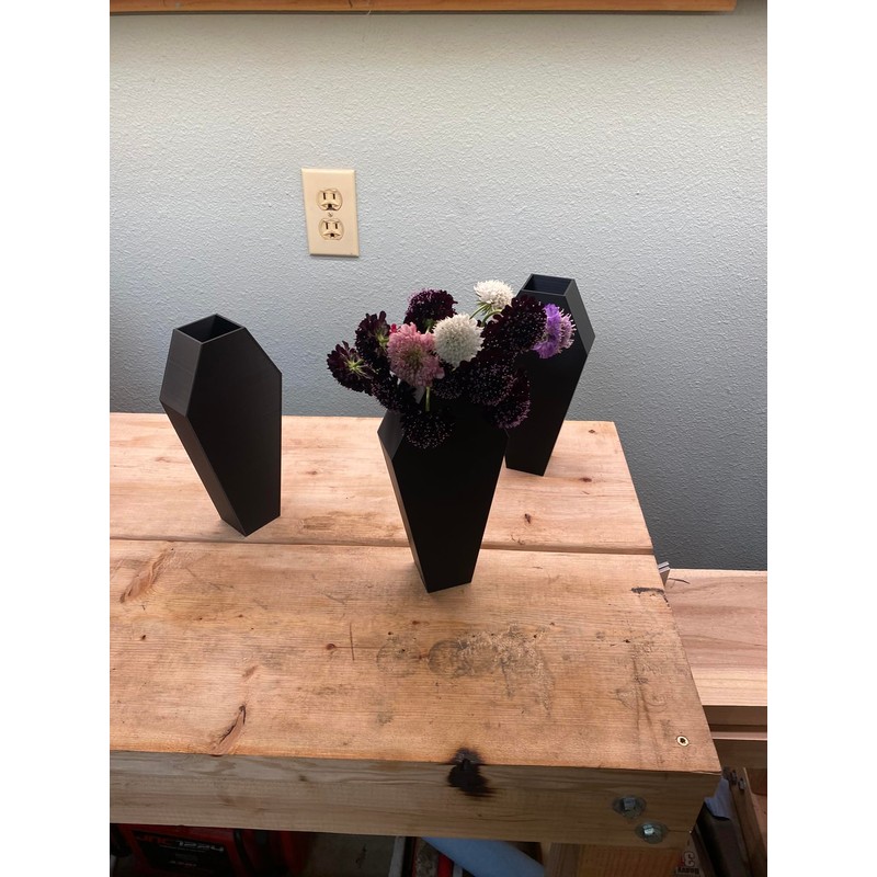 Decorative Black Coffin Shaped Flower Vase, 9 x 4 inches