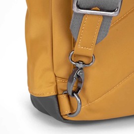 ROKA London Willesden B Sustainable Crossbody Corn (Nylon), S