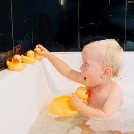 Playgro bath duck family - waterproof/dirt-free