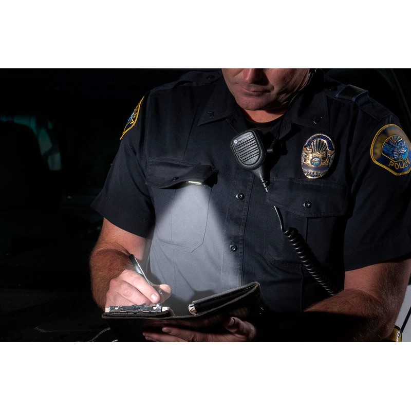 QUIQLITEX2 Tactical Red/White Hands-Free LED Pocket Light, 20-200 Lumens, Aluminum