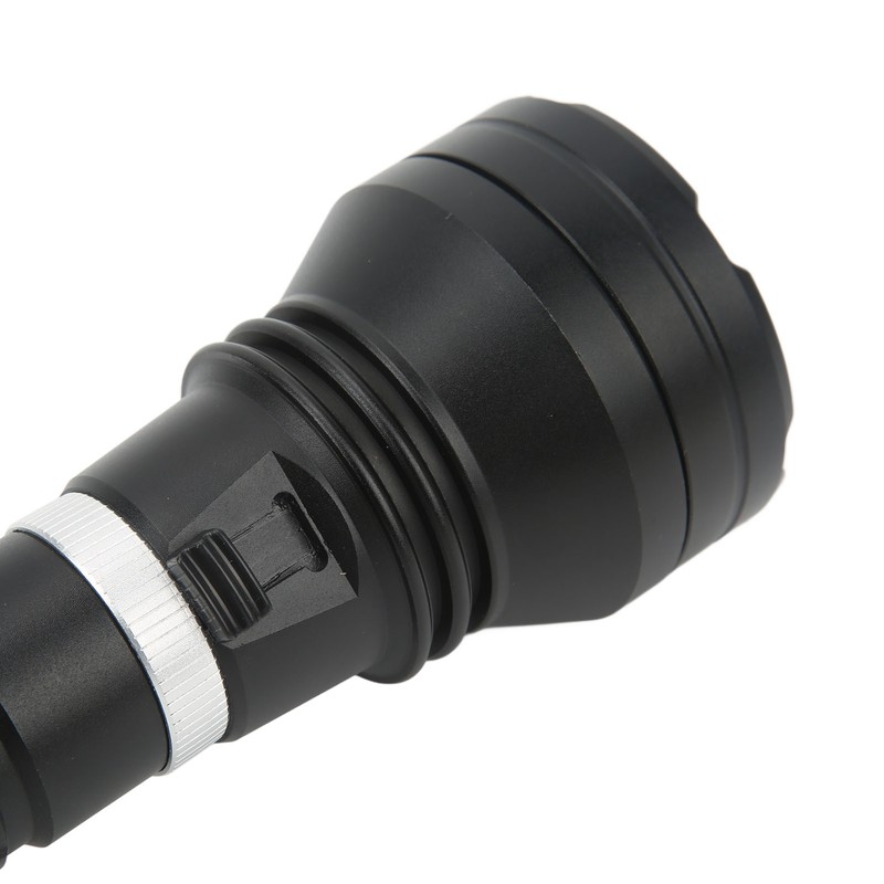 Underwater Flashlight High Brightness 1500 to 2000LM IPX8 Waterproof XHP70