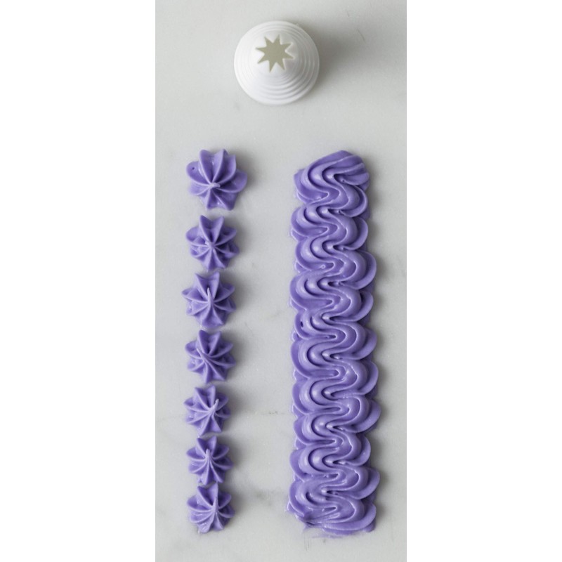 Hutzler Disposable Decorating Bags and 3 Decorating Nozzles Set