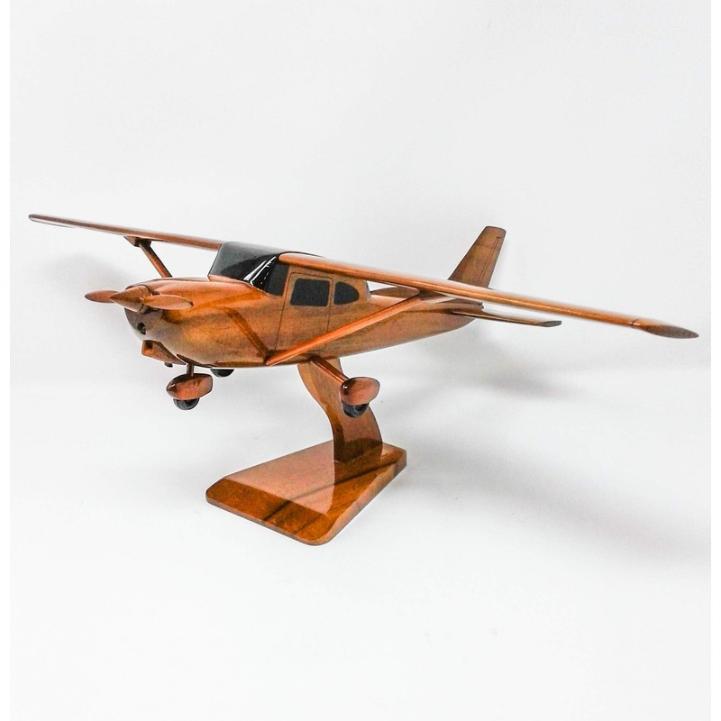 Cessna 182 Wood Model Airplane