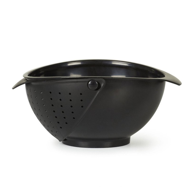 Umbra Rinse Bowl and Strainer, Black