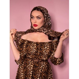 Women's Lightweight Cheetah Print Scarf - Fashion Animal Print Shawl Scarf For Fall Spring Summer Winter season Holiday Travel