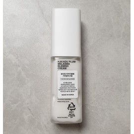 Cheongmijeong blemish cream Kakadu Plum Cream helps improve dark spots, pigmentation, and blemishes. / 기미 색소침착 잡티 개선에 도움을 주는 청미정 기미잡티크림 카카두플럼크림