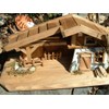 Modellhaus Holzhaus 30cm Krippe incl. 11 Krippenfiguren