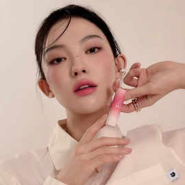 3CE Cashmere Hug Lipstick 3.5g - Hush Red