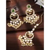 Aheli Kundan Pearl Chandbali Pendientes con Maang Tikka Conjunto de