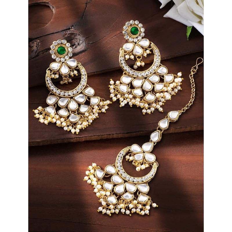 Aheli Kundan Pearl Chandbali Pendientes con Maang Tikka Conjunto de