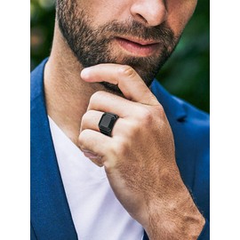 Richsteel Men's Ring Stone Agate Biker Ring Poing Force Stainless Steel, Non-Precious Metal, Onyx