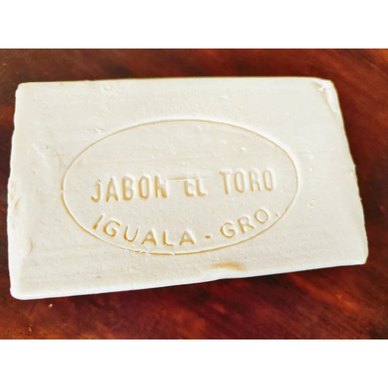 El Toro Jabón De Cacahuananche Y Coco 16 Piezas De