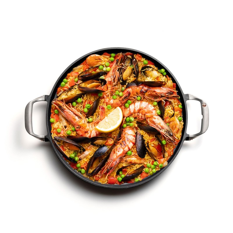 Outset Grill Paella and Deep Dish Pizza Pan, Cast Iron