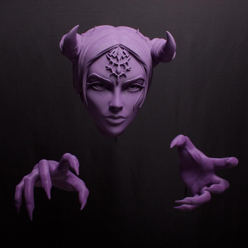 Lilith Wall Mounted Head and Hands - Style: Head Only,
