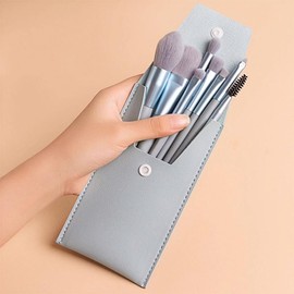 8 Pcs Makeup Brushes Set Premium Fiber Hair Makeup Brushes Super Soft Makeup Brush with Cosmetic Bag Easy to Carry Convenient for Everyday Makeup Beginners Makeup Tool (Sky Blue)