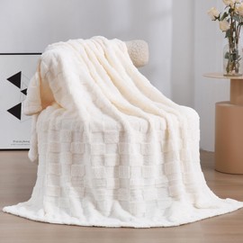 Linecooo Cream White Fleece Throw Blanket 50”×60” for Couch Sofa Bed,Super Soft Cozy Plush Microfiber Flannel Blanket with 3D Checkered Design Lightweight for Adults,Woman,Girls