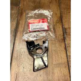 Honda NEW Genuine HONDA Carburetor Insulator GX200 HSS724 16211-Z4V-000 OEM
