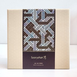 Sooryehan Boyun Elasticity Cream Special Set / 수려한 보윤 탄력 크림 기획세트
