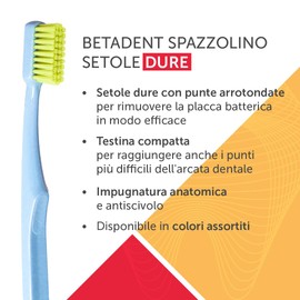 Betadent 1 SPAZZOLINO HARD. Setole dure con punte arrotondate per rimuovere la placca batterica in modo efficace. Un pezzo, colori assortiti