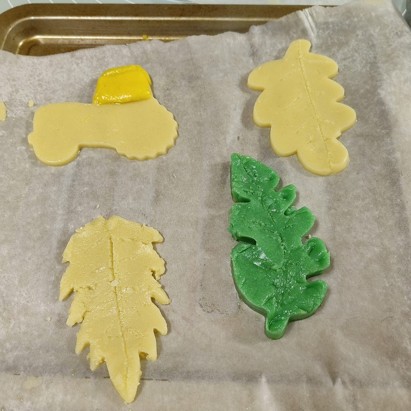 LUBTOSMN Tractor Cookie Cutter-3.3 inch-Biscui Cookie Cutters Molds for Kids