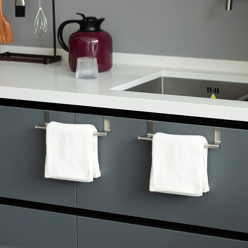 Basicwise Extendable Over-the-Cabinet Door Towel Bar Adjustable Hanging Metal Rack