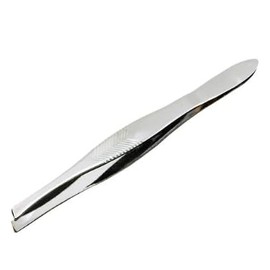 Sassi Slant Tip Tweezer #83124, Precision, perfectly aligned tips, Flexible, easy to open and close, Stainless steel for long last performance and durability, Professional salon quality